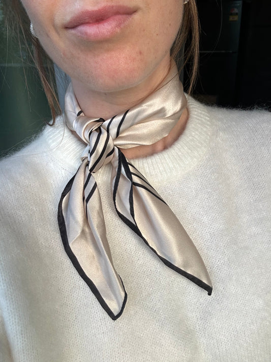 Silkeskjerf Beige Stripet