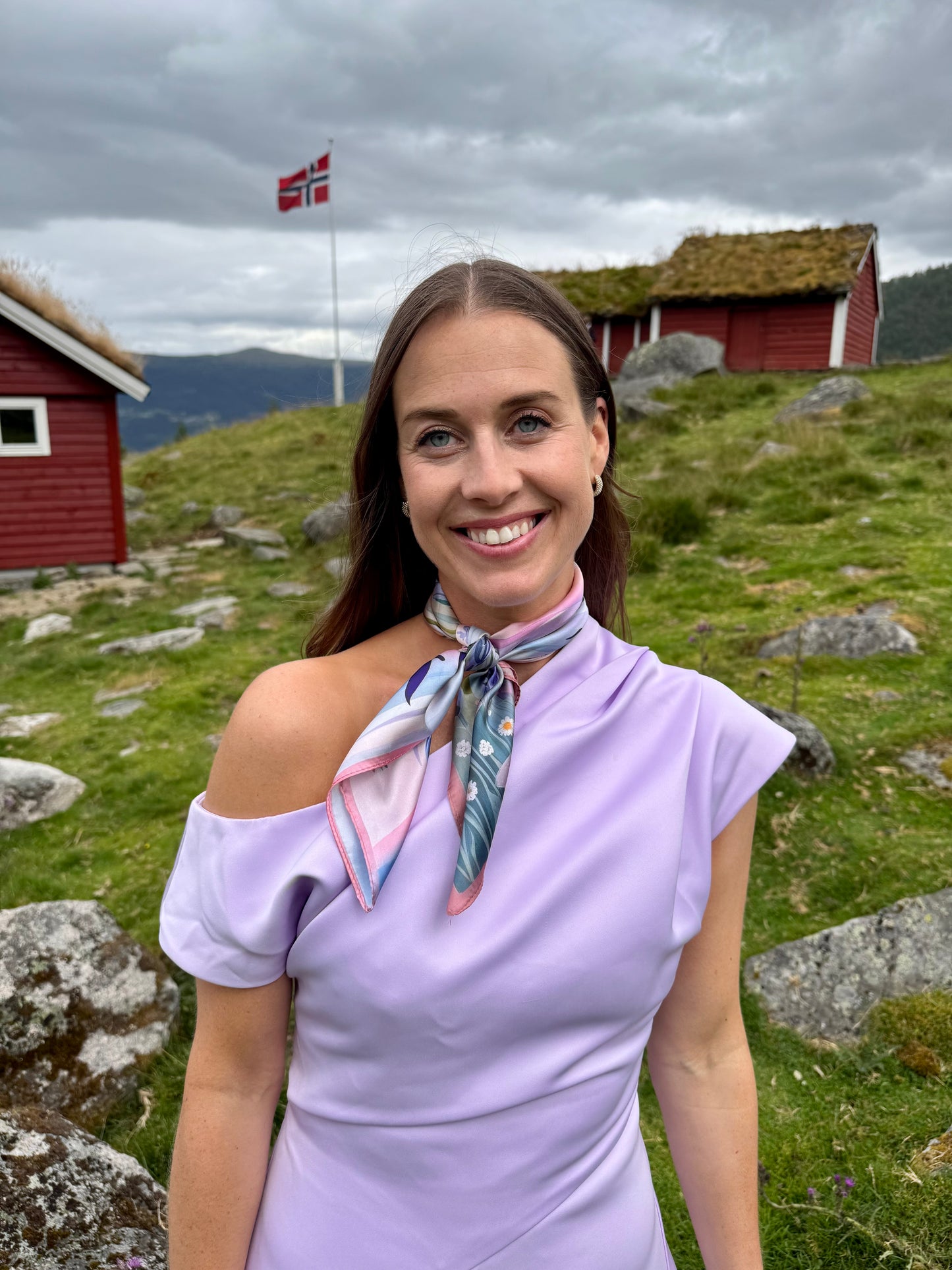 Satengsjal – Blomstereng