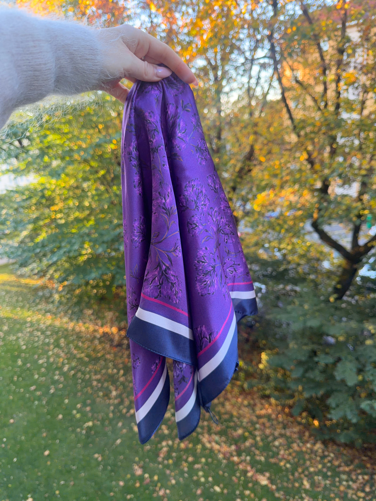 Silkeskjerf Plum